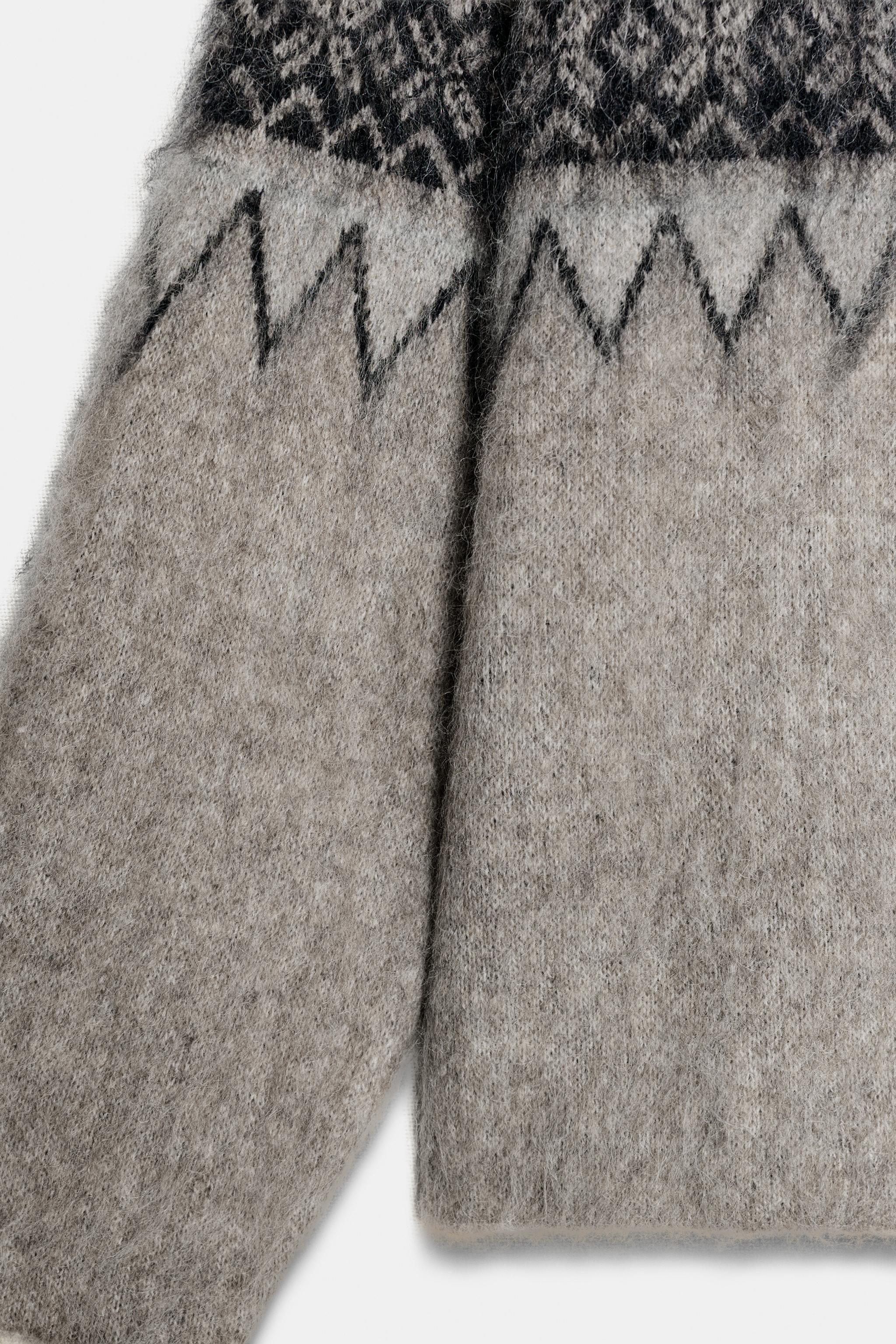 BRUSHED EFFECT JACQUARD KNIT JUMPER